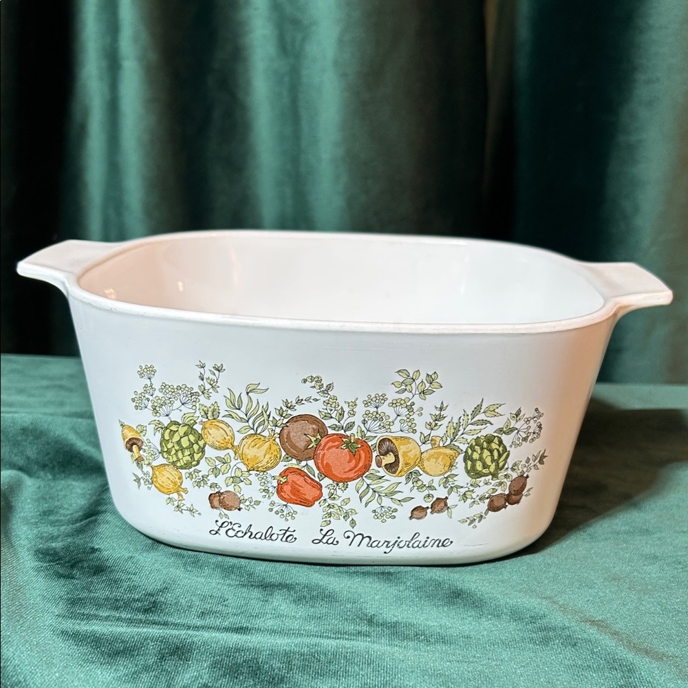 Vintage L’ Echalote la Marjolaine 3 qt Bakeware